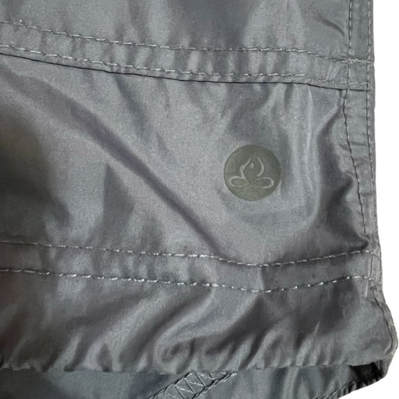 Apana Hooded Lightweight Yoga Windbreaker Gray Size XS - Picture 3 of 9